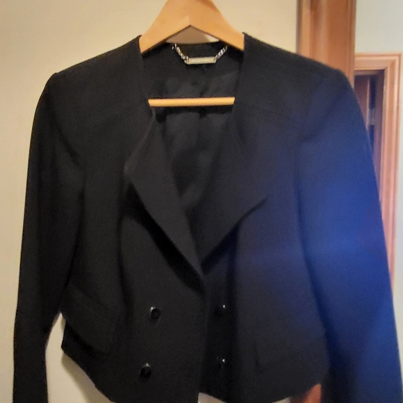 Jacket - Picture 4 of 4